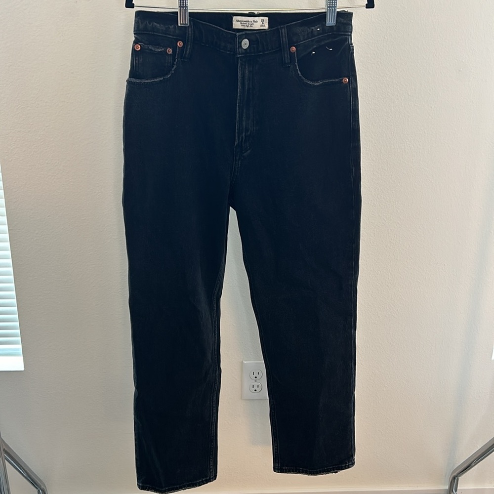 Abercrombie straight jeans size 29